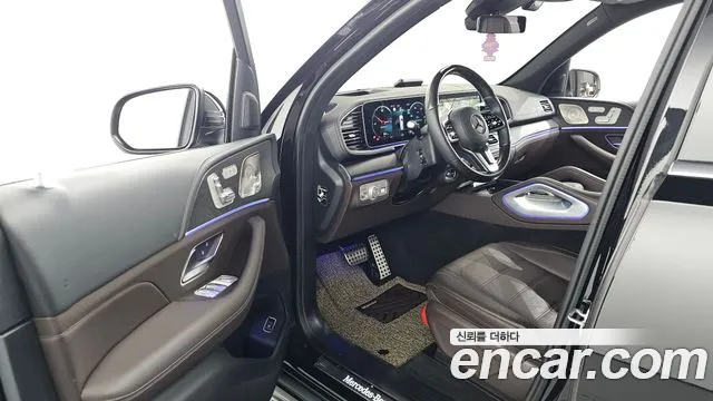 Mercedes-Benz GLS-Class 2023 — фото 10