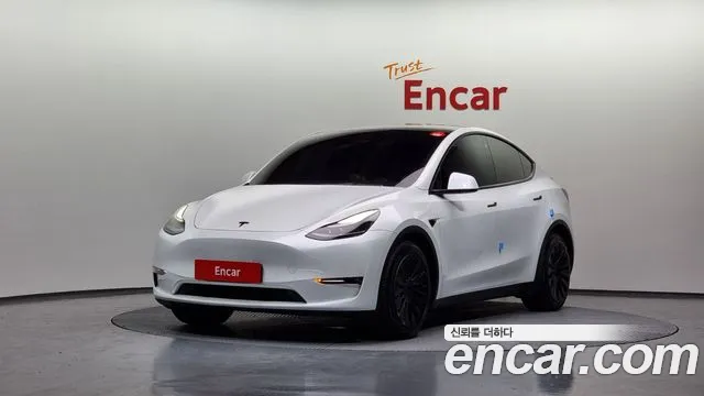 Tesla Model Y 2022 — фото 1