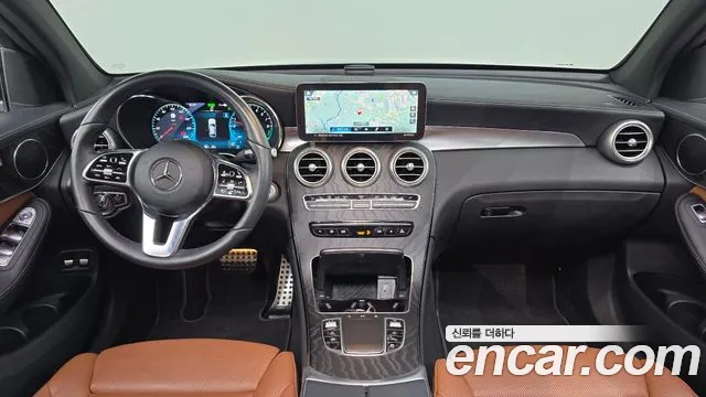 Mercedes-Benz GLC-Class 2023 — фото 7