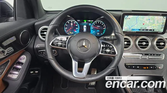 Mercedes-Benz GLC-Class 2023 — фото 13