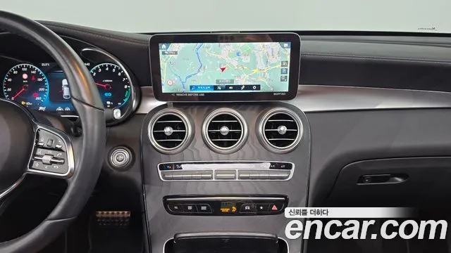 Mercedes-Benz GLC-Class 2023 — фото 14