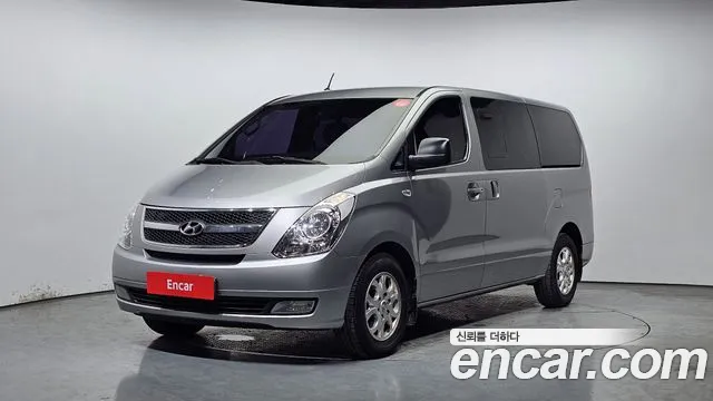 Hyundai Starex 2012 — фото 1