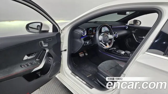 Mercedes-Benz A-Class 2020 — фото 10