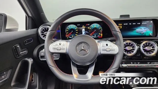 Mercedes-Benz A-Class 2020 — фото 13