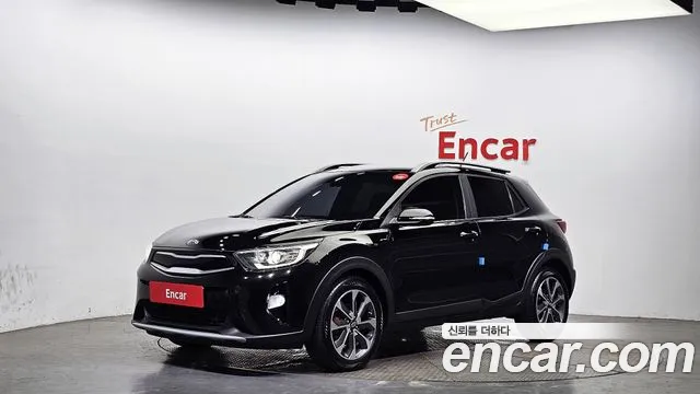 Kia Stonic 2018 — фото 1