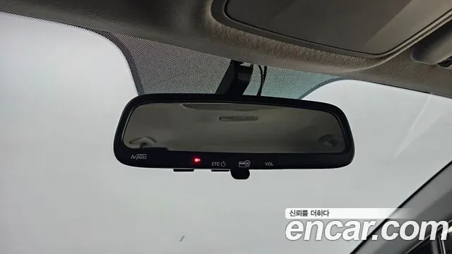 Kia Stonic 2018 — фото 19