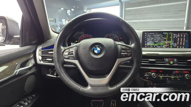 BMW X6 2018 — фото 13