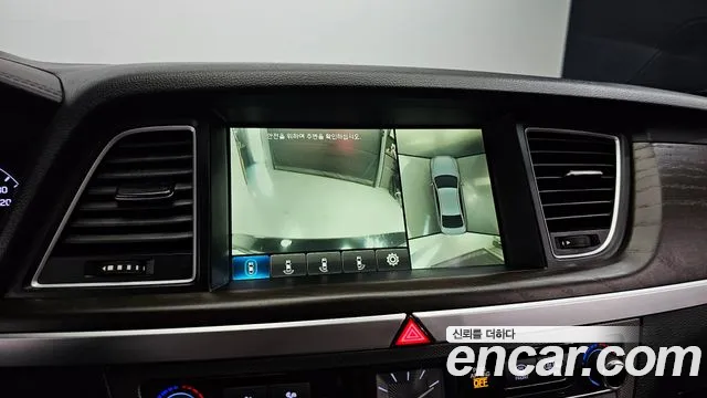 Hyundai Genesis 2016 — фото 15