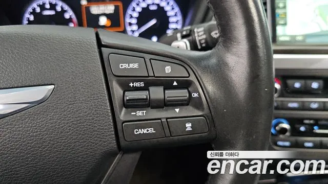 Hyundai Genesis 2016 — фото 18