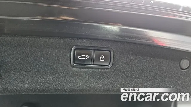 Hyundai Genesis 2016 — фото 19