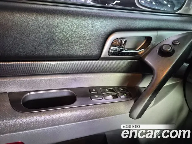 KG_Mobility_Ssangyong KORANDO 2015 — фото 10