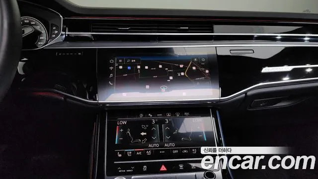 Audi A8 2023 — фото 14
