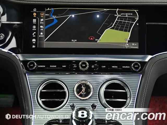 Bentley Continental 2018 — фото 14