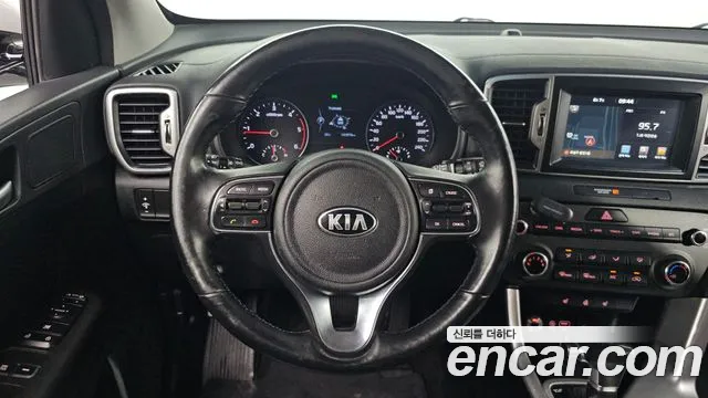 Kia Sportage 2016 — фото 15