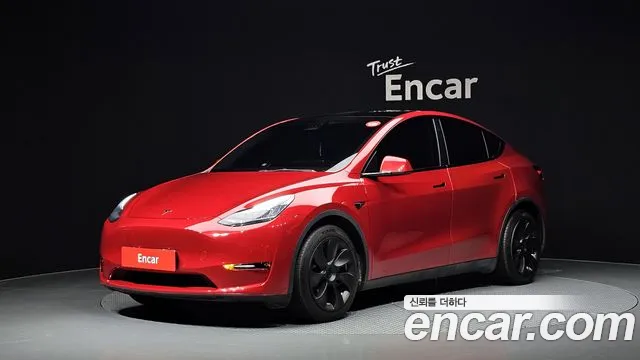 Tesla Model Y 2021 — фото 1