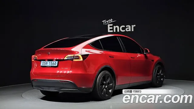 Tesla Model Y 2021 — фото 2