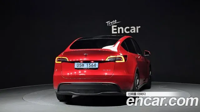 Tesla Model Y 2021 — фото 4