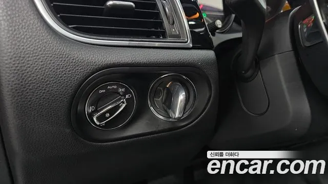 Porsche Macan 2015 — фото 18