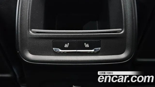 Porsche Macan 2015 — фото 19