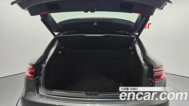 Porsche Macan 2015 — фото 20
