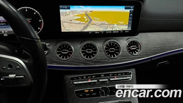Mercedes-Benz CLS-Class 2019 — фото 14