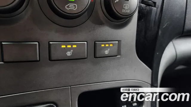 Hyundai Starex 2016 — фото 15