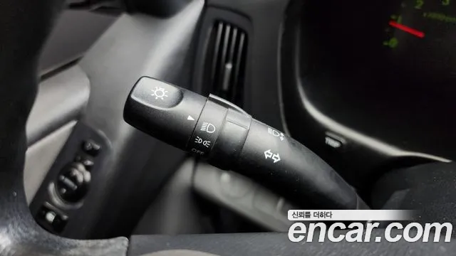 Hyundai Starex 2016 — фото 18
