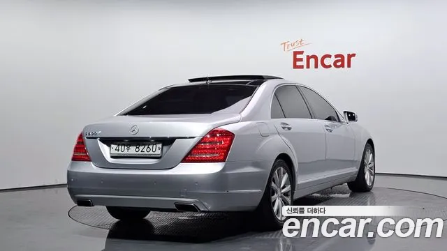 Mercedes-Benz S-Class 2010 — фото 2