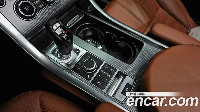 Land Rover Range Rover Sport 2015 — фото 9