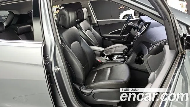 Hyundai Santafe 2018 — фото 10