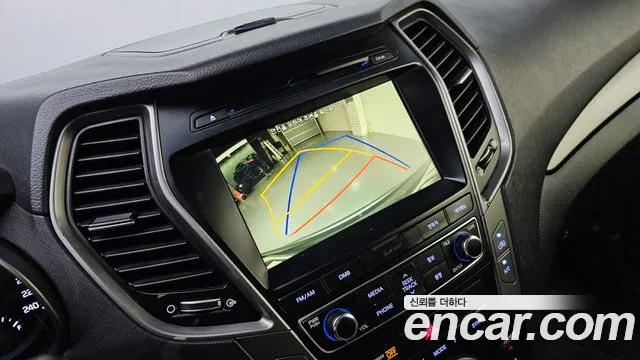 Hyundai Santafe 2018 — фото 16