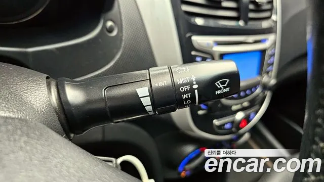 Hyundai Accent 2012 — фото 17