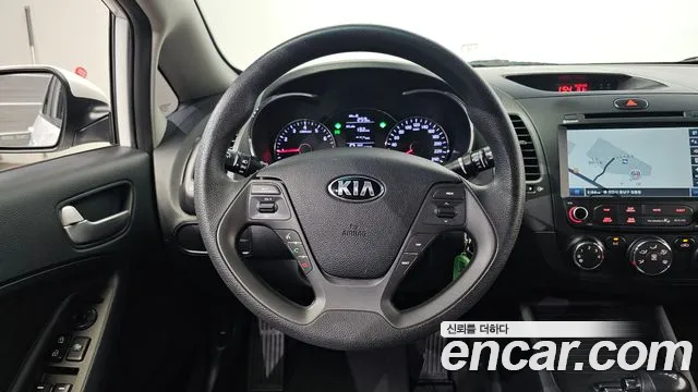 Kia K3 2015 — фото 16