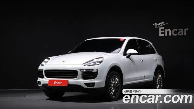 Porsche Cayenne 2015 — фото 1