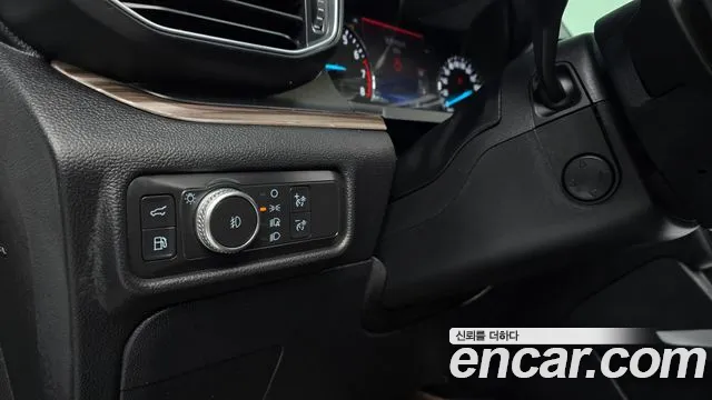 Ford Explorer 2020 — фото 14