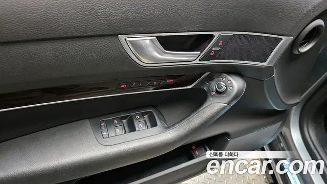 Audi A6 2010 — фото 18