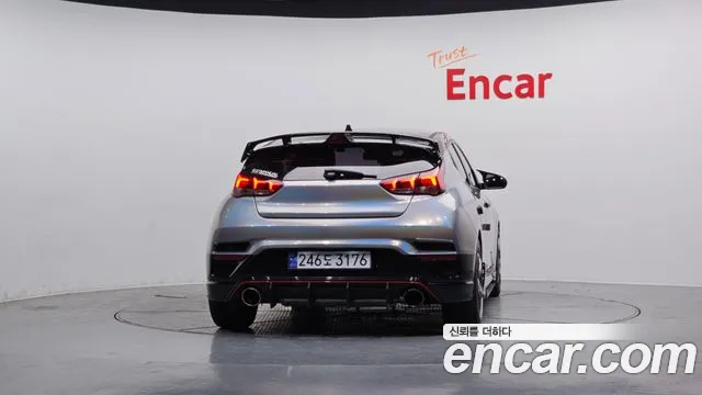 Hyundai Veloster 2019 — фото 4