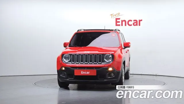 Jeep Renegade 2017 — фото 3