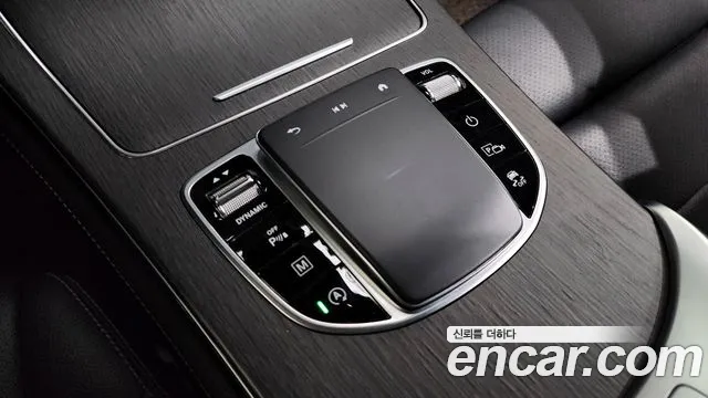 Mercedes-Benz GLC-Class 2020 — фото 17