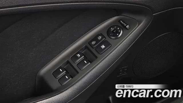 Kia K3 2015 — фото 17