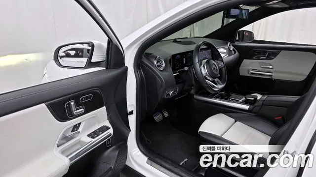 Mercedes-Benz GLA-Class 2020 — фото 10