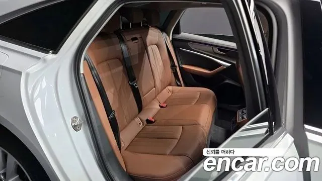 Audi A6 2023 — фото 12