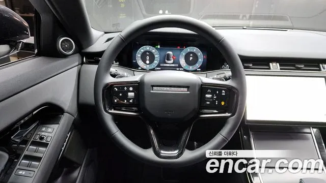 Land Rover Range Rover Evoque 2024 — фото 13