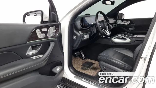 Mercedes-Benz GLE-Class 2020 — фото 10