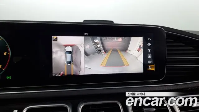 Mercedes-Benz GLE-Class 2020 — фото 15