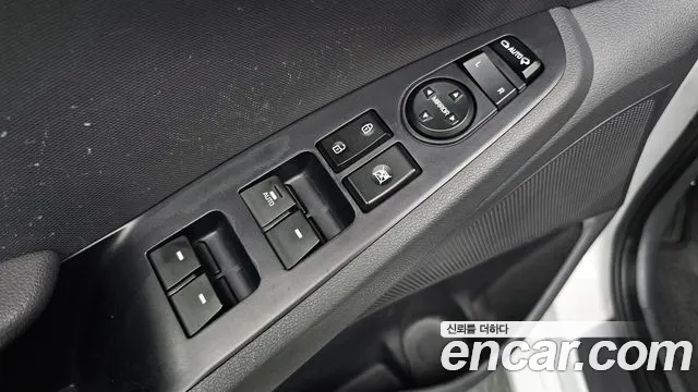 Hyundai Ioniq 2018 — фото 14