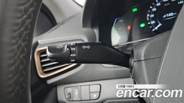 Hyundai Ioniq 2018 — фото 16