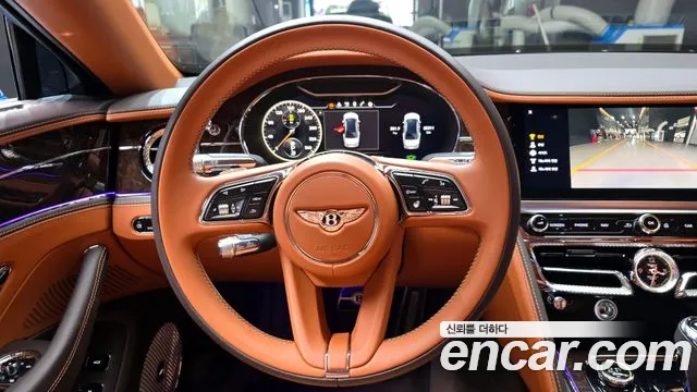 Bentley Flying Spur 2023 — фото 13