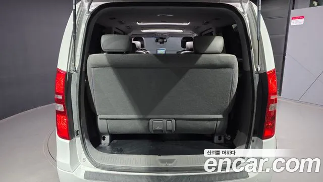 Hyundai Starex 2015 — фото 20