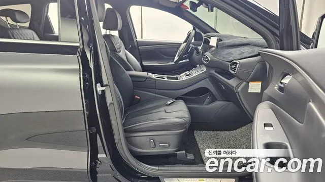 Hyundai Santafe 2023 — фото 10